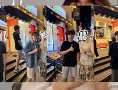 LOL历史最惨冠军AD诞生！临近世界赛被粉丝逼宫：不换人不买周边