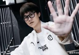LPL选手摆烂惹怒官方！管泽元预测入围赛：T1会3:1赢下IG