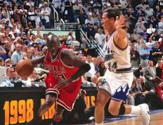 巅峰對(duì)决！經(jīng)典篮球战役磐(pán)点