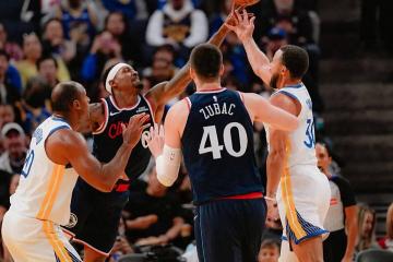 新秀狂砍25+4+2！快船意外发现宝藏選(xuǎn)手