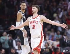 申京以49%票率领跑MVP，官方晒六项纪录数据，幕后英雄身份被认可