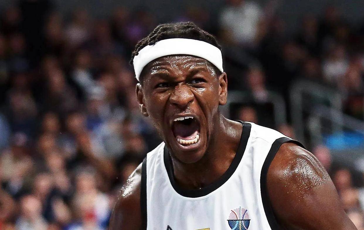 88-83！德国夺冠！施罗德摘得欧锦赛MVP！奇兵拿下总决赛MVP！