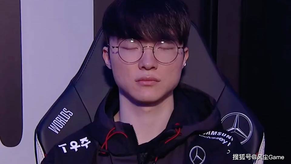 LOL历史最(zuì)强战队诞生！23连胜拿下MSI冠军，Faker被对位FMVP