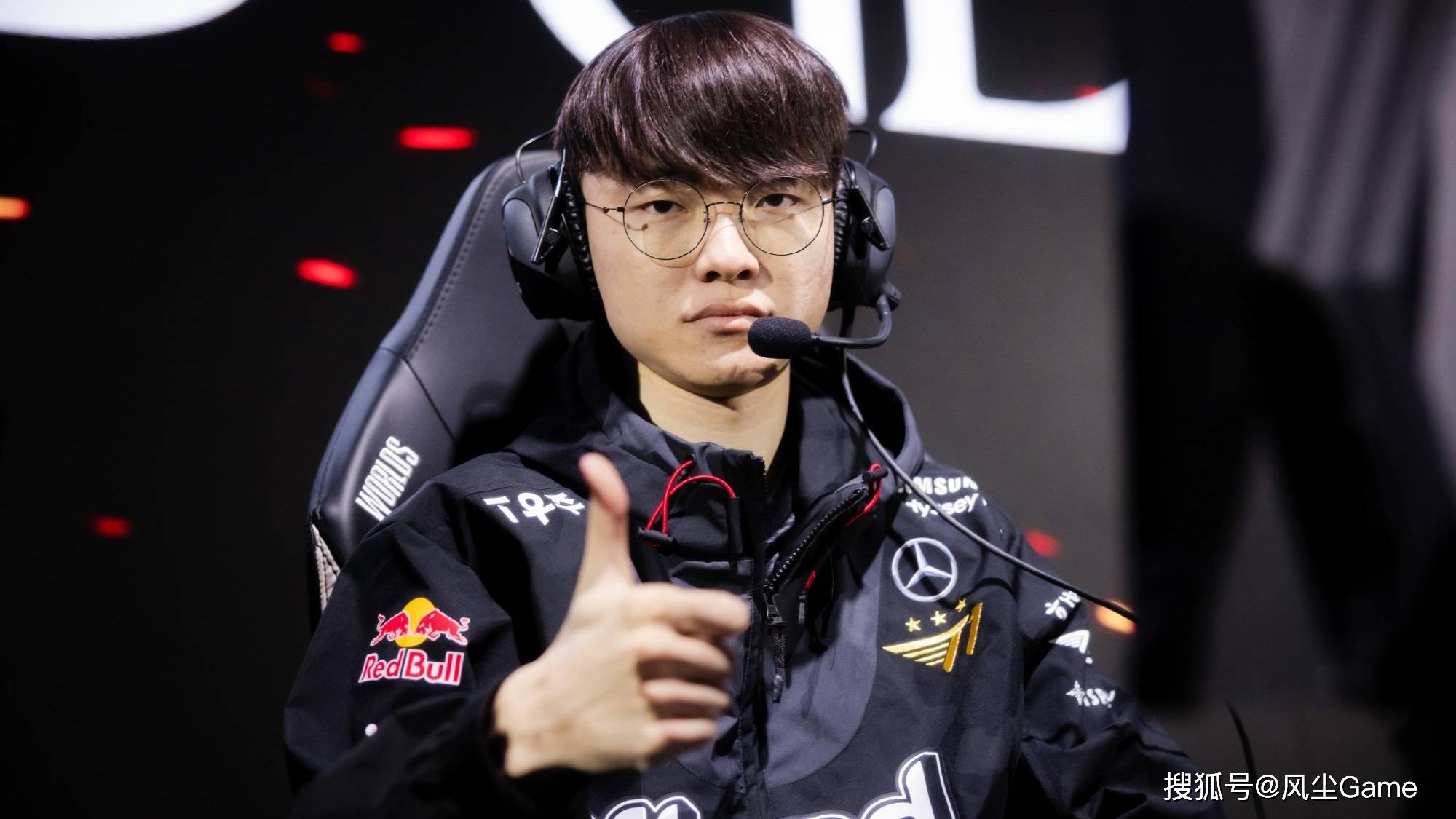 LOL传奇中单官宣退役!连续8年进世界赛,巅峰期把IG打到解散