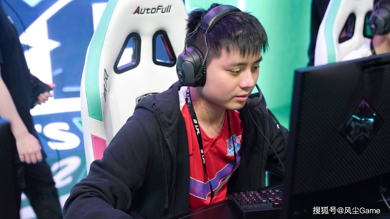 LOL全华班晋级世(shì)界赛!Karsa泪洒赛场,FoFo:我真的有罪?