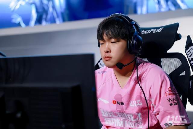 第三赛段总决赛：TES与BLG的终局之战，银龙杯与一号种子的归属！