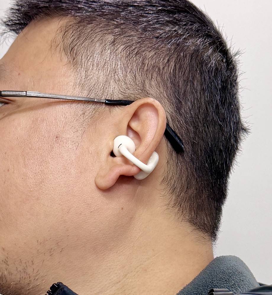 颜值与实力并存！漫步者LolliClip AI：我(wǒ)的(de)通勤时尚“声”装备